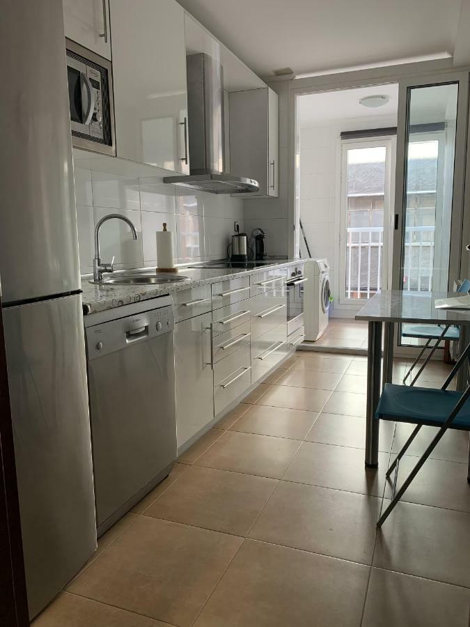 Apartamento En Bilbao Con Parking Gratis Buitenkant foto